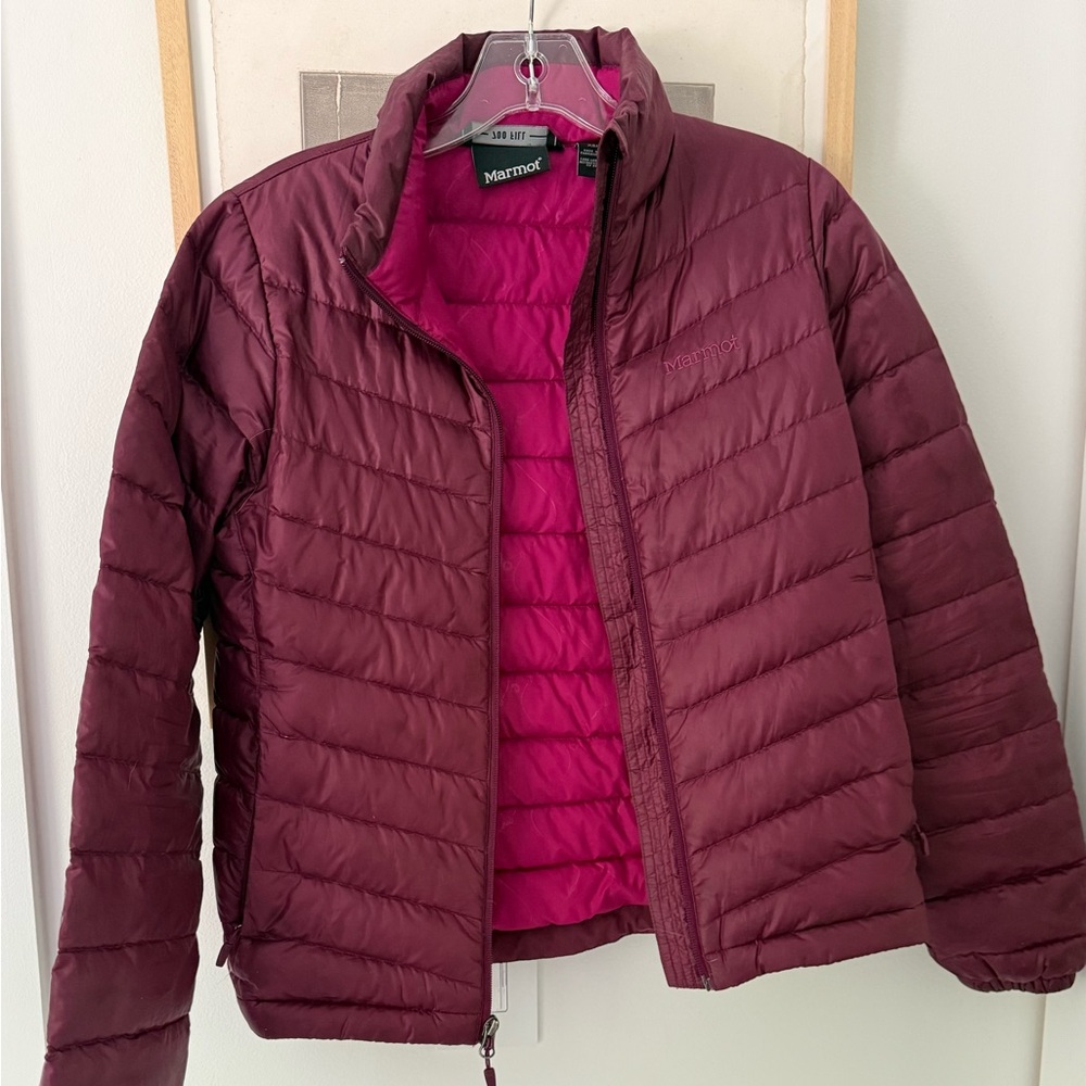 Marmot Burgundy Puffer Jacket Lightweight Quilted Design